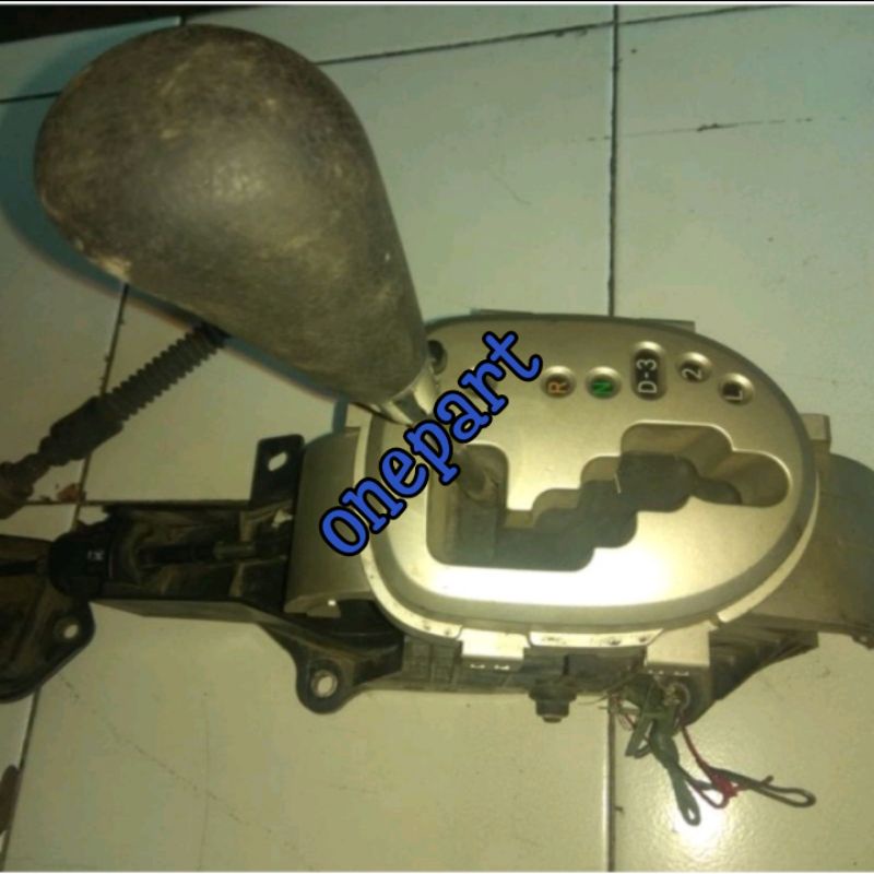 tongkat tuas transmisi matic avanza original