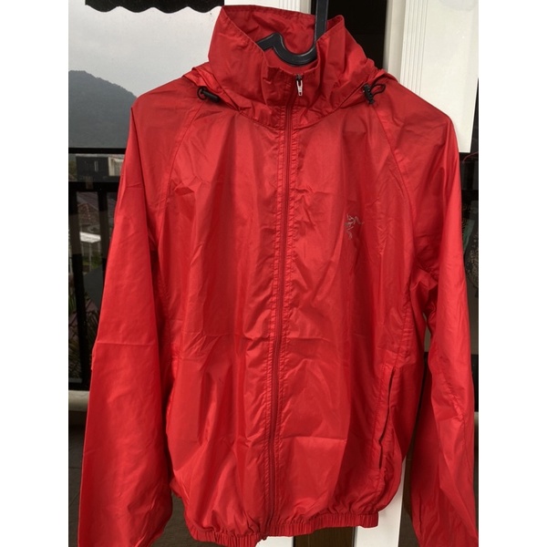 Thrift Jaket Outdoor/Olahraga Arcteryx (SECOND)