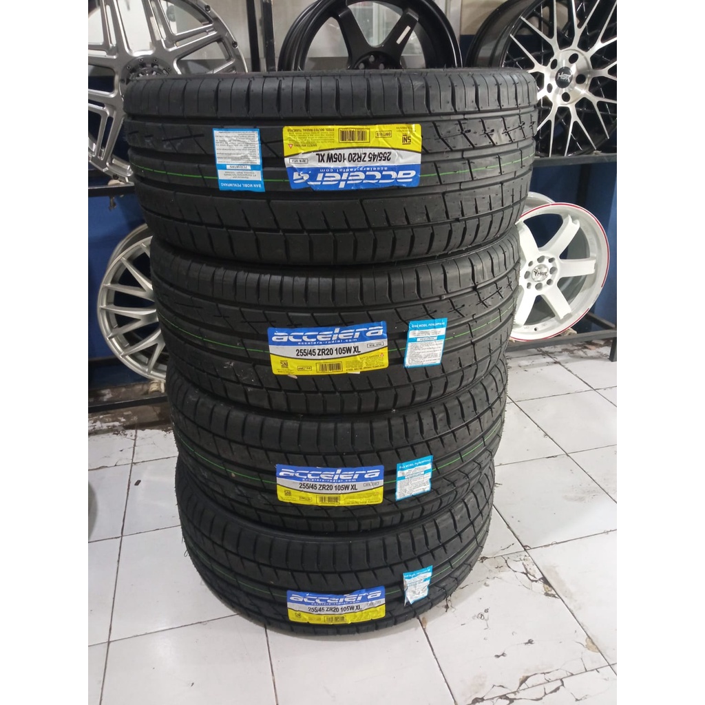 Ban mobil tubles ring 20 crv 255 45 r20 accelera iota st68