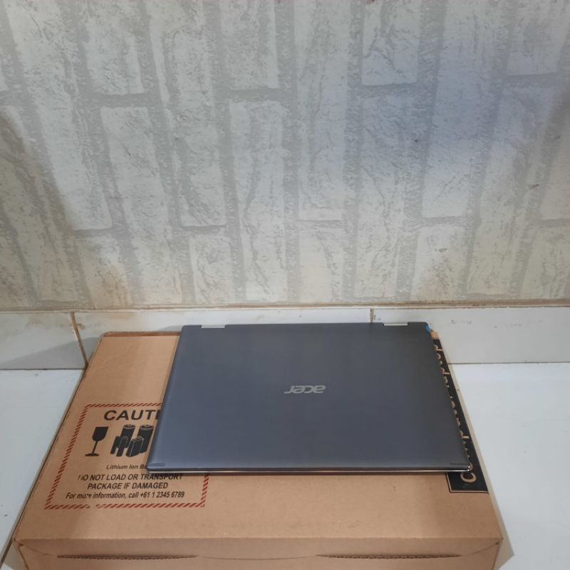Laptop 2 in 1 ACER SPIN 5 Series SP513-52N COR I7-8500U TABLET TOUCH RAM 8/SSD 512Gb WINDOWS 10