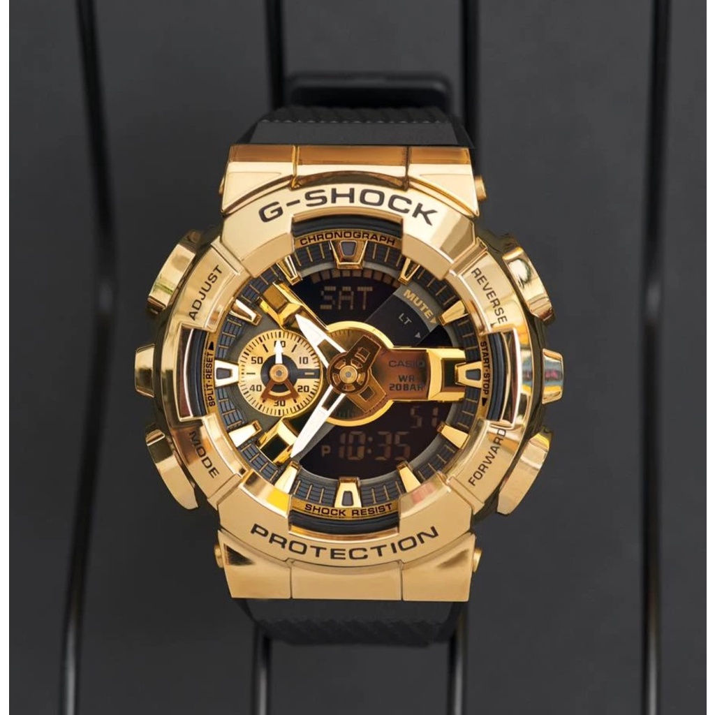 Jam Tangan Casio GShock Pria G-SHOCK GM-110G-1A9 Metal Gold Strap Black Autolight