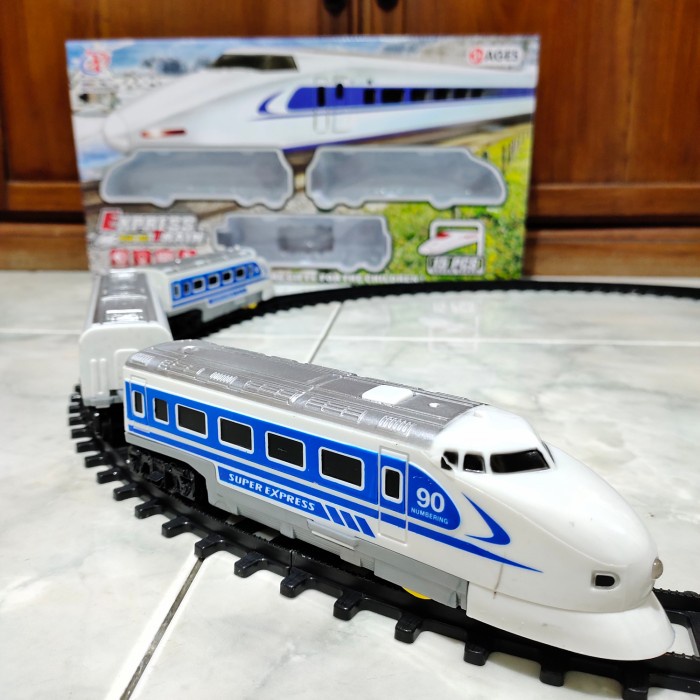 Kereta Track Mainan Kereta Cepat Express Train Set - Kereta Suara Lampu