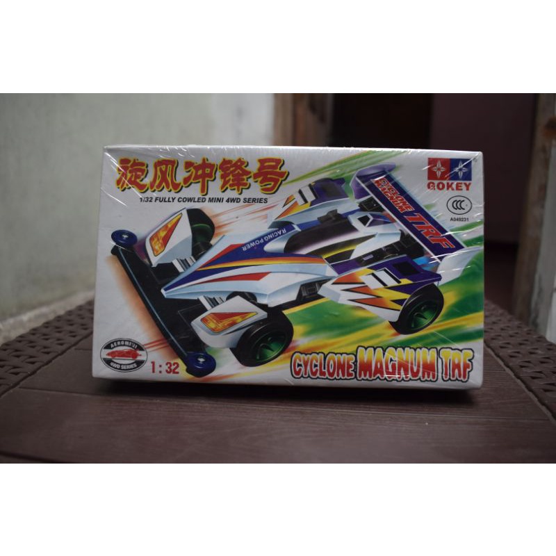 TAMIYA CYCLONE MAGNUM TRF