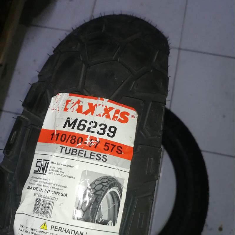 Ban luar tubeless semi trail 110 80 17 M6239 maxxis