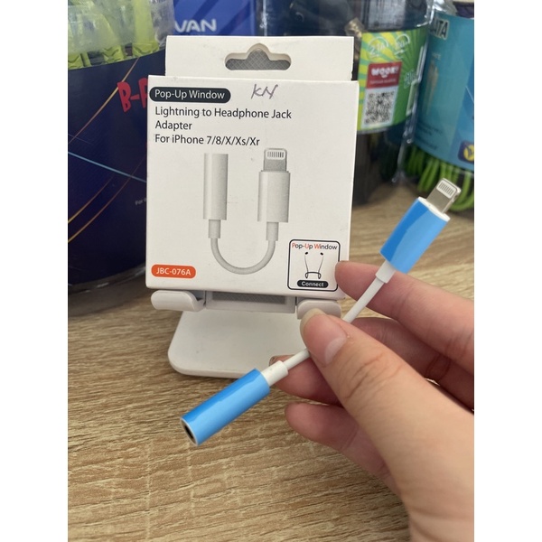 Lightning to Headphone Jack Adapter