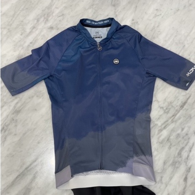 Jersey Monton - Preloved