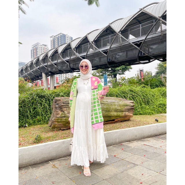 LIPIT DRESS