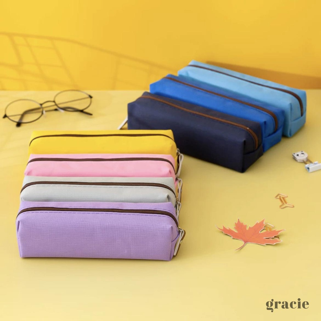 

Kotak Pensil Kecil Polos Simple Warna Warni Pastel Laki Laki Cowok / Small Pensil Case Aesthetic Make Up Brushes Pouch