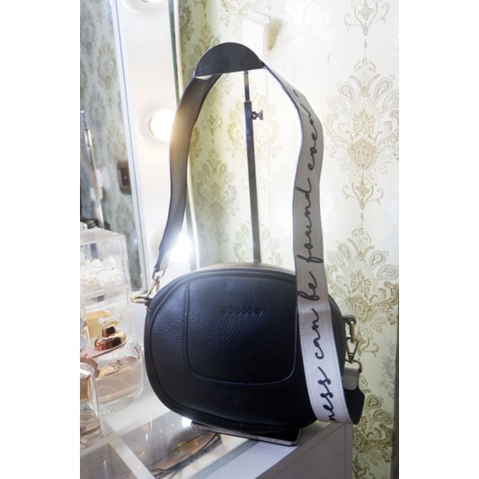 Preloved Bonobo Sling/Camera Bag Genuine Leather