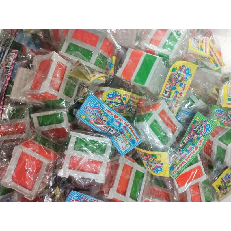 3 karunia mainan rak laci susun plastik isi 1pcs