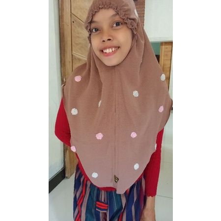 Jual jilbab cantik kekinian 3D | Shopee Indonesia