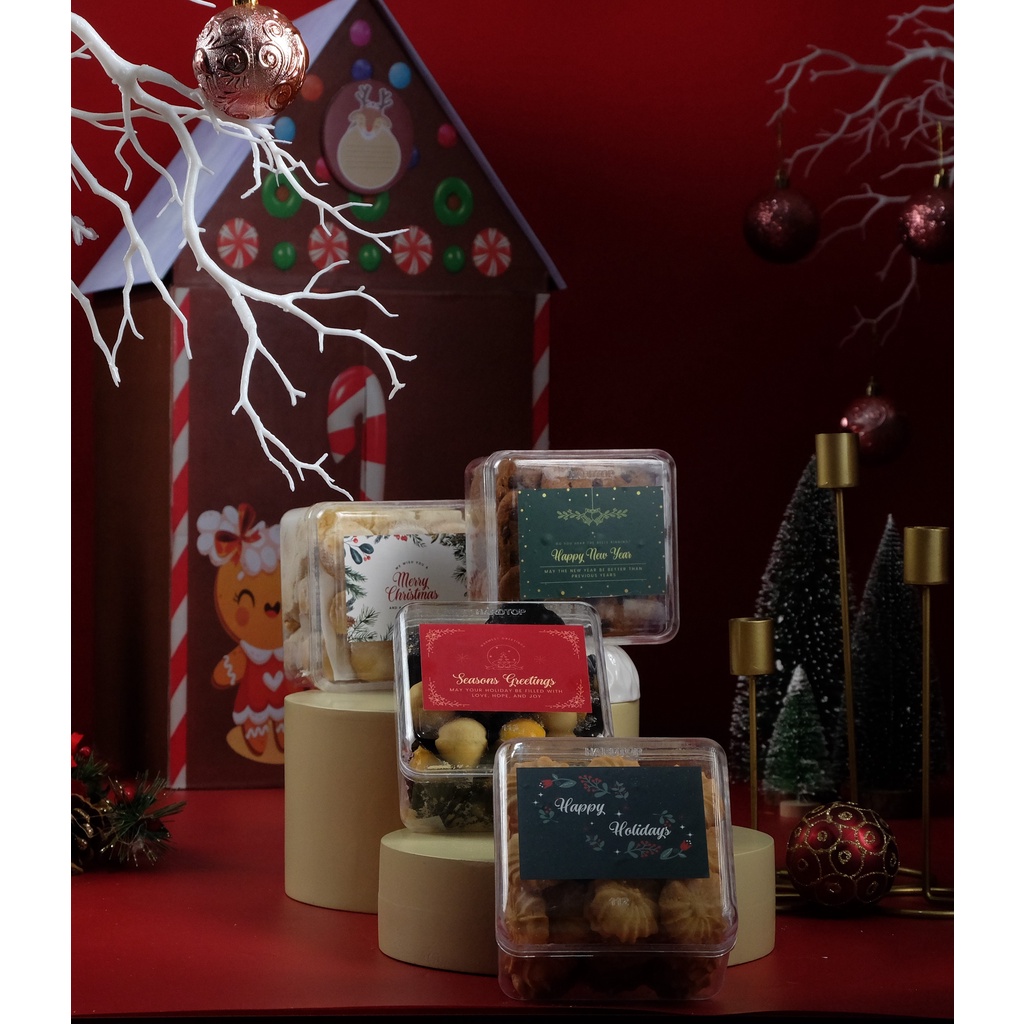 

Gingerbreadman Cookie Shop Hampers