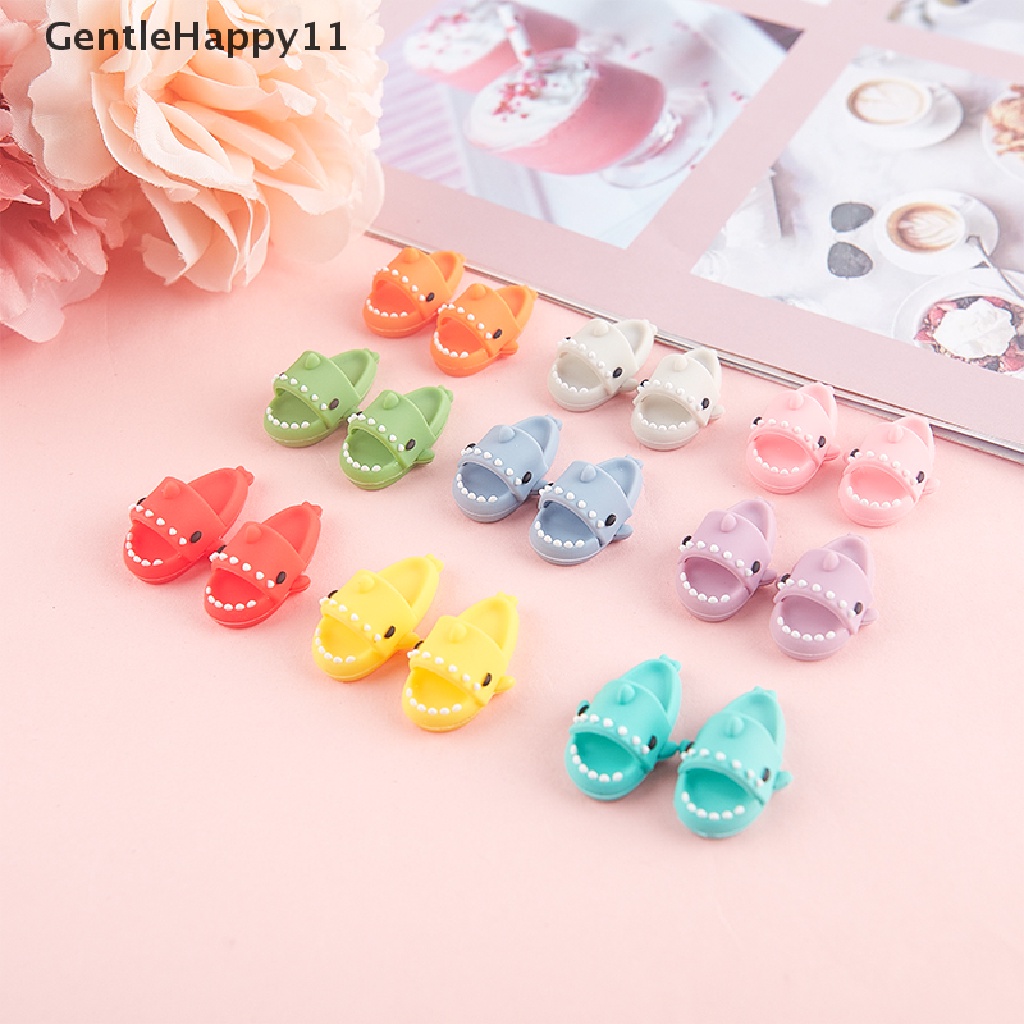 Gentlehappy 1 Pasang Sepatu Sandal Selop Bentuk Hiu Lucu Untuk Aksesoris Boneka OB11 BJD 1 / 12