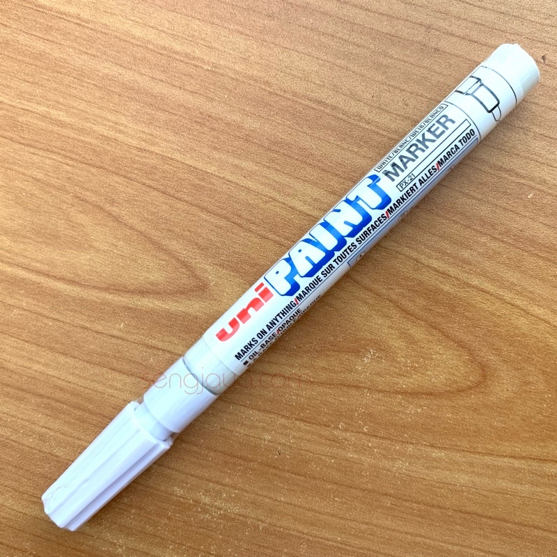 

UniPaint Marker PX-21 White