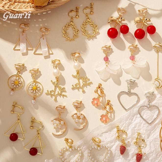 Anting Klip Tanpa Tindik Bahan 925 Silver Aksen Mutiara Gaya Retro Untuk Wanita