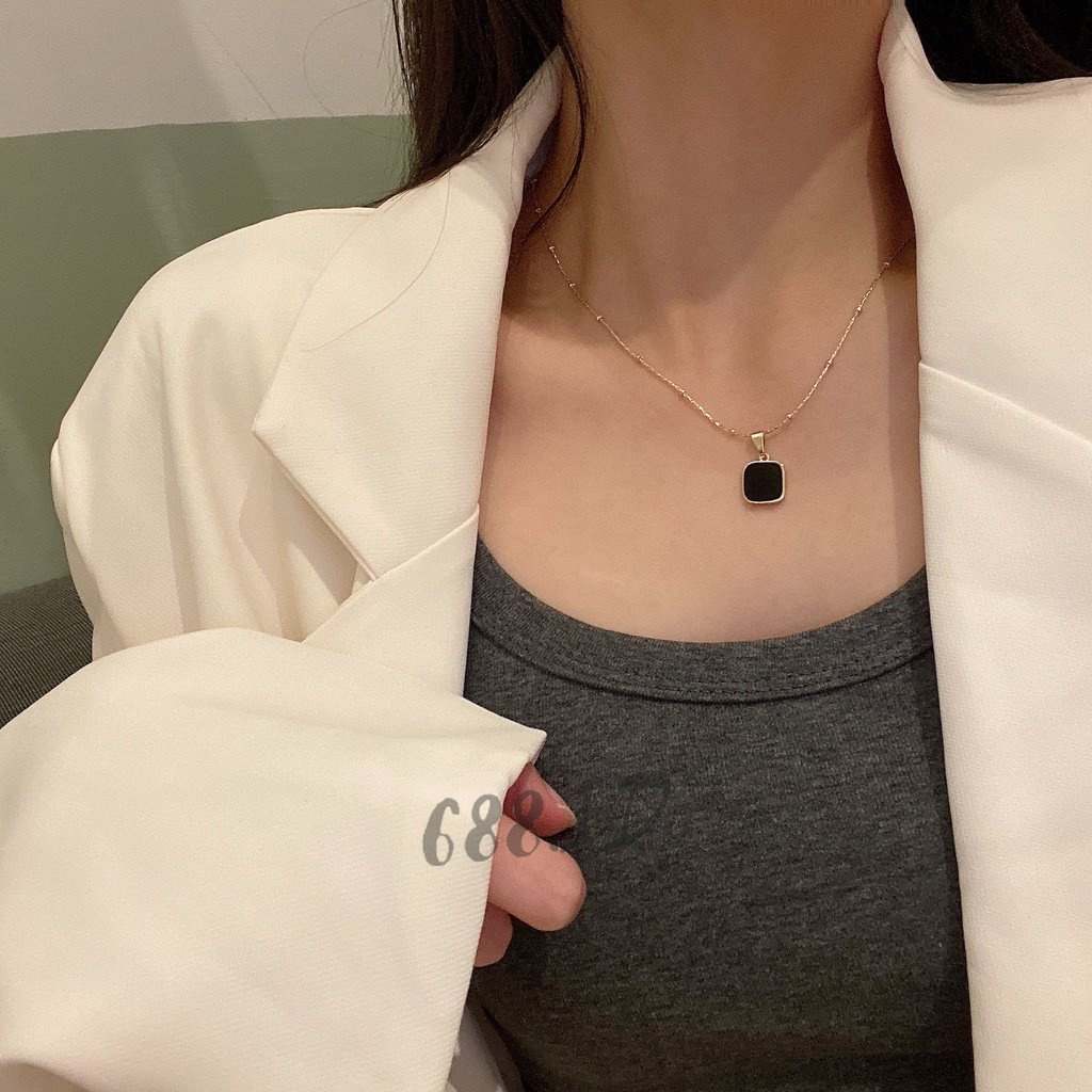 Kalung Wanita Rantai Bandul Segi Hitam Liontin Black Square Gaya Korea Impor Fashion Necklace Cewek NL 20