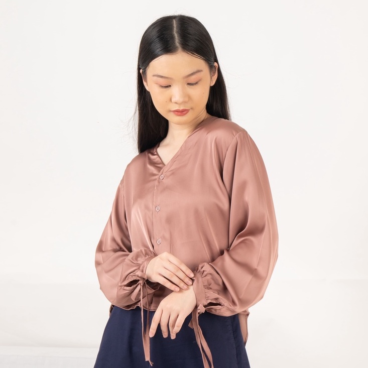 Siera Satin Shirt - Kemeja Satin