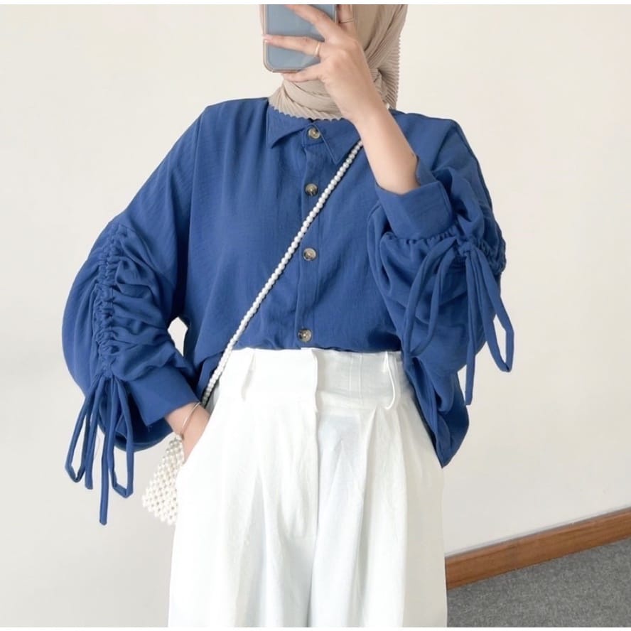 BEFAST - ZEC OOTD Blouse NAVIA / Lunamaya CRINCLE Blouse Atasan Wanita CRINCLE Lengan Serut Aktif / Pakaian Casual Wanita / Blouse Polos Formal / Fashion Kerja Wanita Kekinian / Blouse Lengan Panjang / Outfit wanita Hijab Trendy / Terlaris