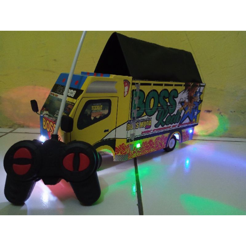 MINIATUR TRUK OLENG PAKAI REMOT