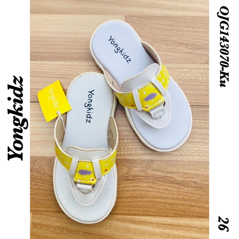 Sandal japit Yongkidz Varian