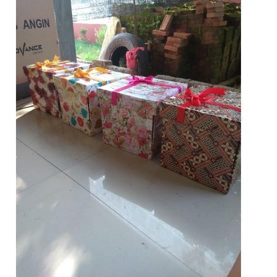 

Dijamin Murah explosion box / box supries/box kejutan / box kosongan tanpa isi