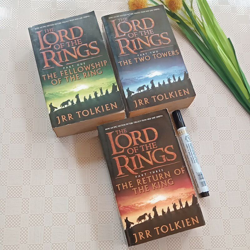 novel The Lord of The Rings JRR TOLKIEN set-3buku bahasa inggris