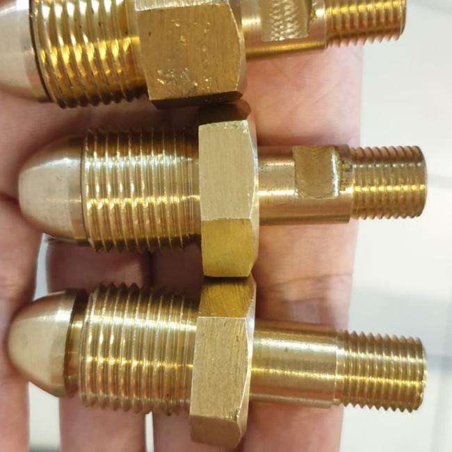 nepel tabung oksigen kuningan 5/8 in 22 mm drat luar ke 1/4 in drat