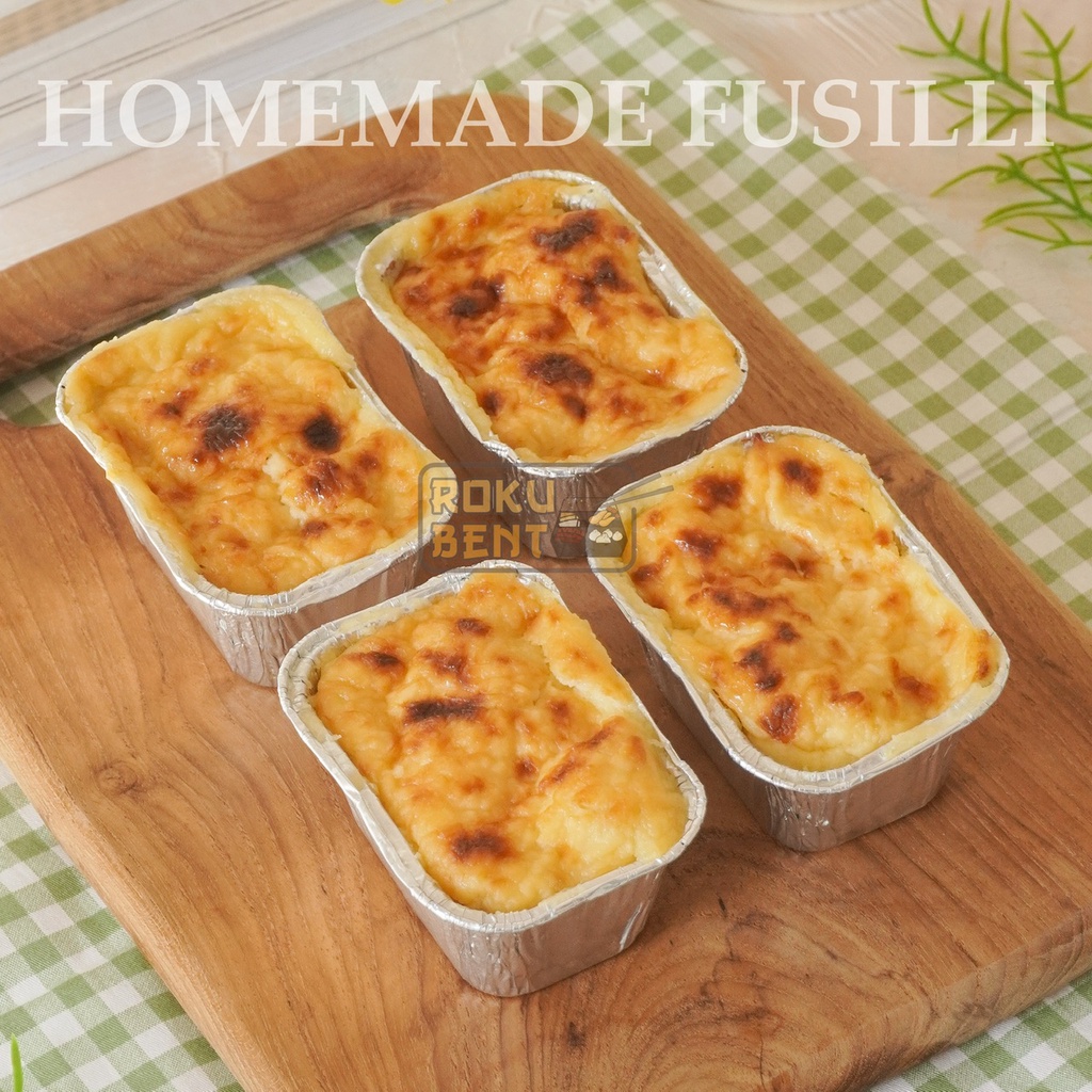 

Baked Fusilli Roku Bento Bandung isi 5 - Pasta Keju Panggang Ready to Eat Menu Anak Homemade