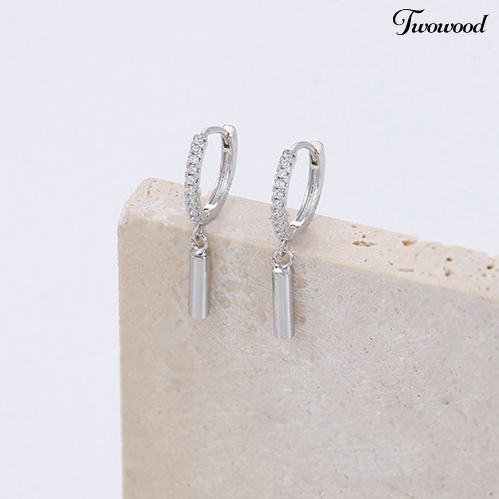 1 Pc Anting Menjuntai Bentuk Strip Bahan Cubic Zirconia Gaya Korea Untuk Pesta Pernikahan