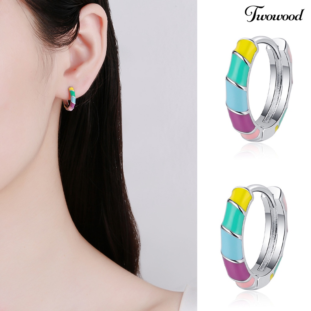 1 Pasang Anting Hoop Geometris Warna Pelangi Anti Pudar Untuk Wanita