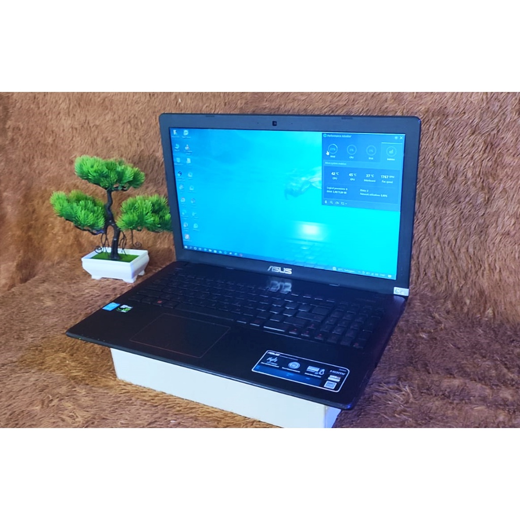 Gaming Laptop ASUS Baby ROG (x550j), Core i7 gen4, GTX 950M, 12GB RAM