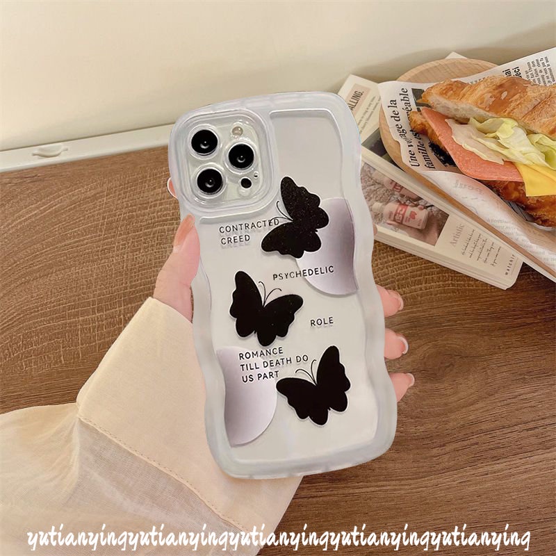 Ins Hitam Kupu-Kupu Casing Oppo A17 A57 2022 A55 A16 A74 A54 A96 A95 A15 A16K A1k A77s A3s A72 A5 A9 2020 A17K A76 A12E A35 A12 A7 A16s A5s A52 Reno 8 7 6 A53 A15s Wavy Edge Case Tempat Kotak Makan