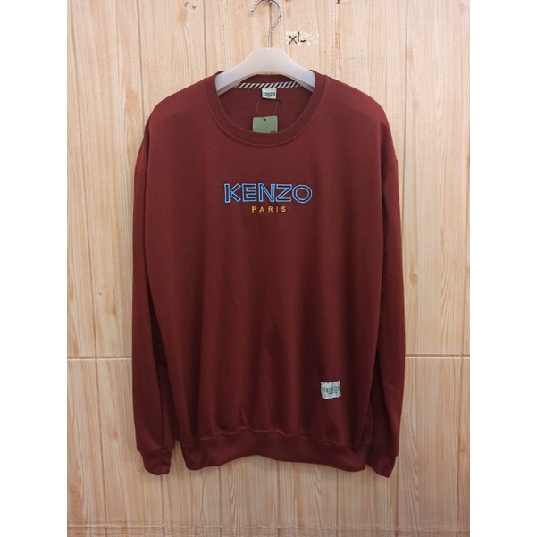 Sweater warna merah crewneck unisex