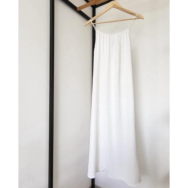 Savana Beachwear - JEJU Maxi Dress Pantai wanita katun backless halter off shoulder dress putih