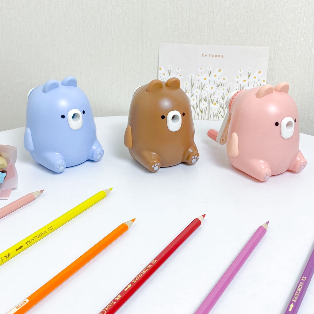 

RAUTAN MEKANIK MEJA JOYKO A-164CO BERUANG / SERUTAN PENSIL JOYKO A-164CO BENTUK BERUANG LUCU WARNA PASTEL UNIK