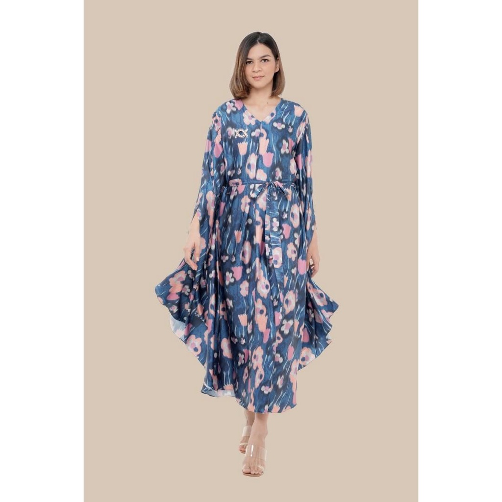 SALE‼️Wearing Klamby Thalia Dress Midnight Size M-L