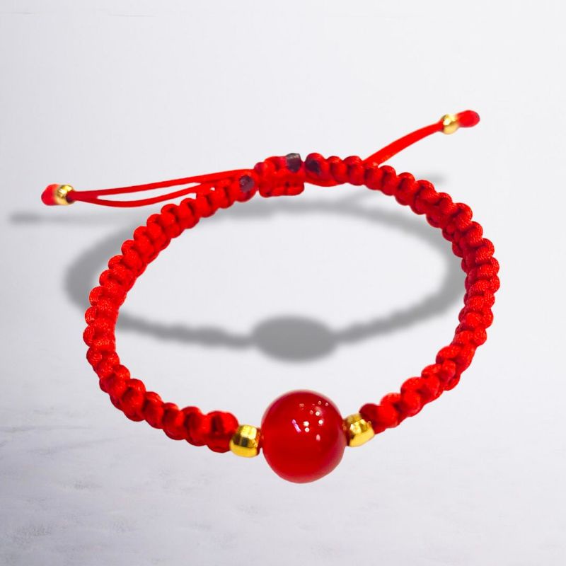 gelang keberuntungan