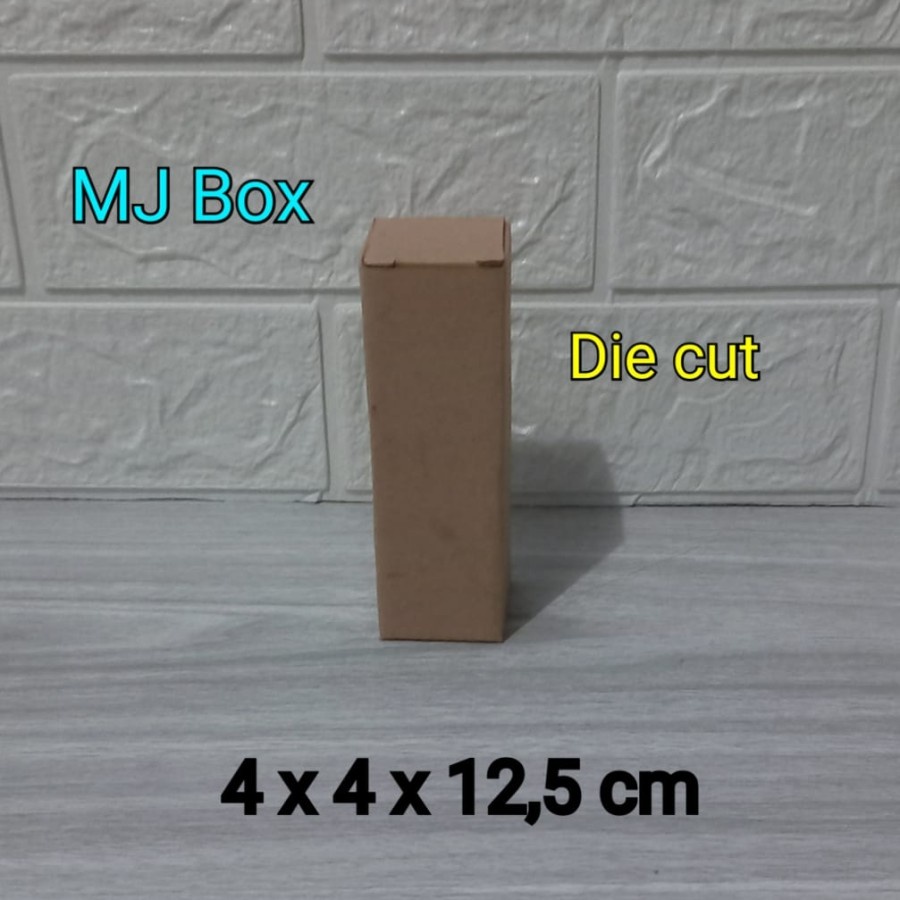 

Kardus Uk.4x4x12,5 cm.........Die Cut