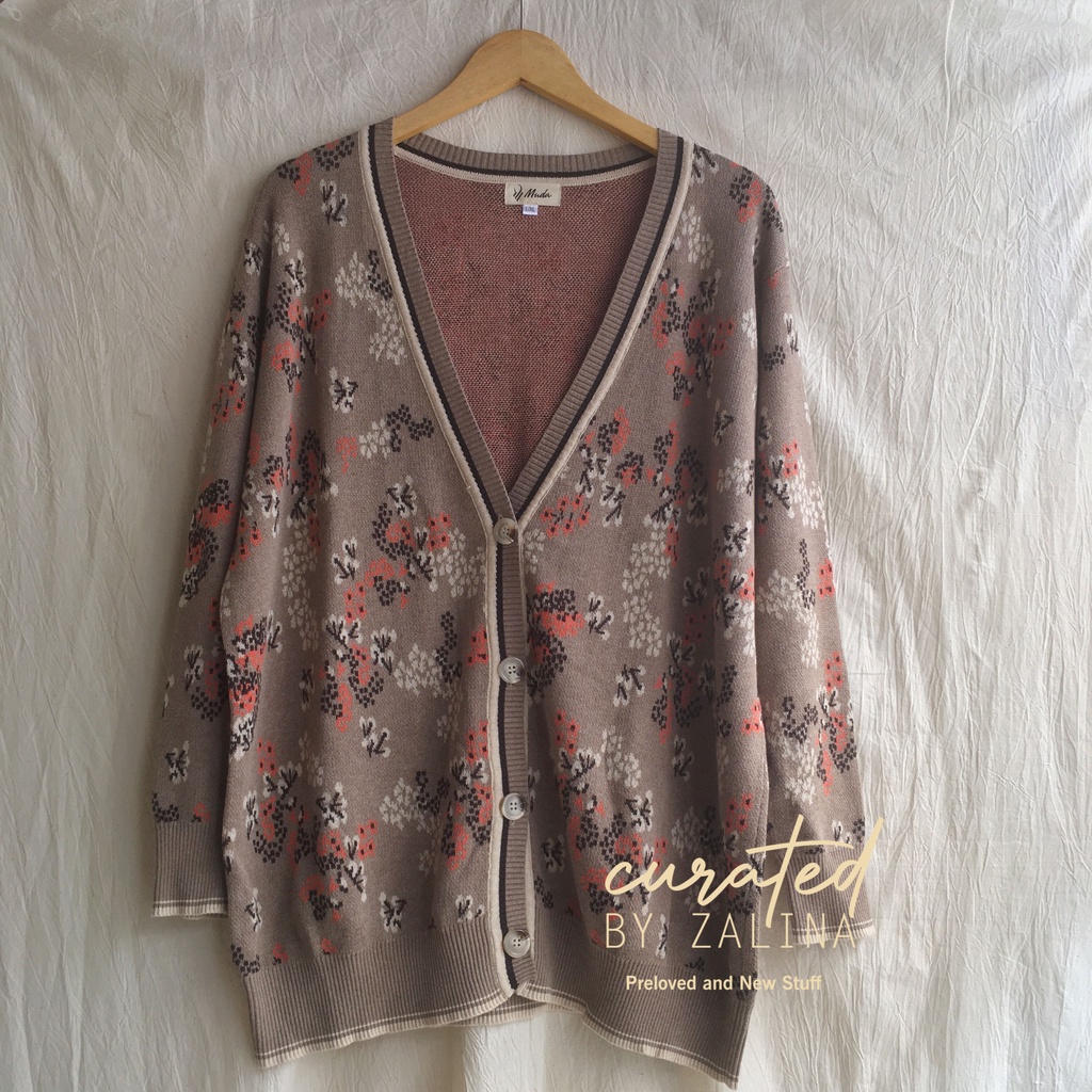 MUDA - Cardigan Semasa Muda x Mega iskanti