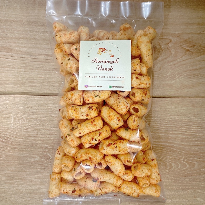 

Makaroni Mekar Balado daun Jeruk