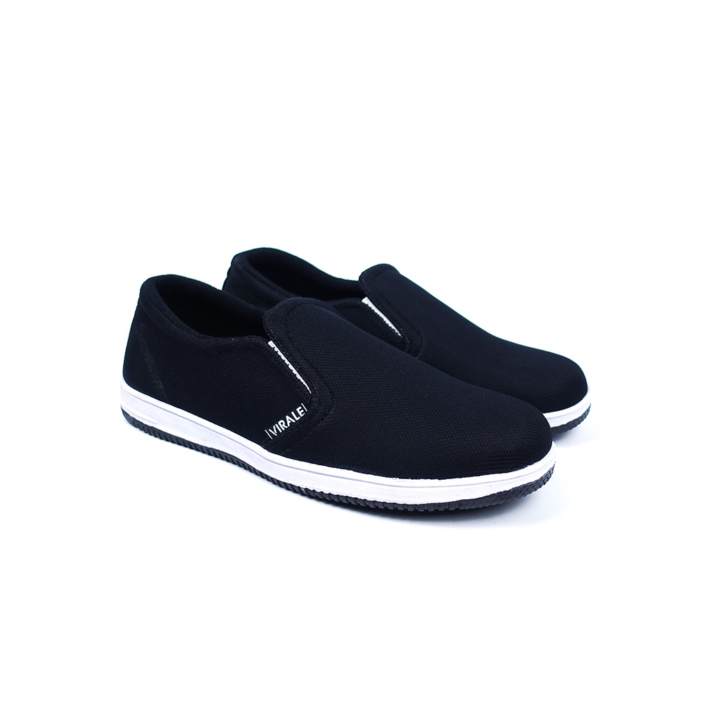 Sepatu Slip On Canvas Model Casual Pria CS 02