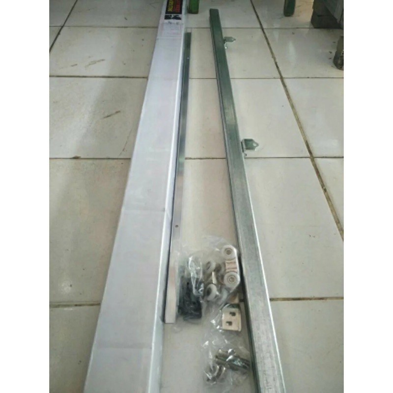 Rel sliding / rel pintu geser J6 ( 300cm/ 3meter )