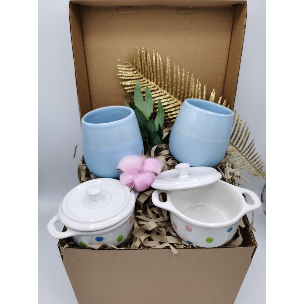 

Hampers Lebaran Agung Keramik |Parcel TeaSet & Plate Lebaran