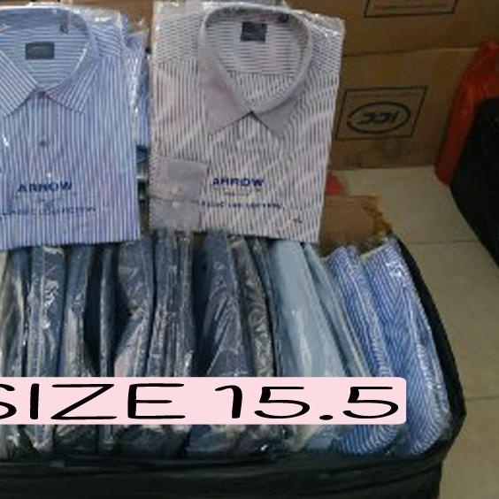 Kemeja Reguler Fit Lengan Panjang Merk ARROW Size 15.5 (Bag 1) - 213