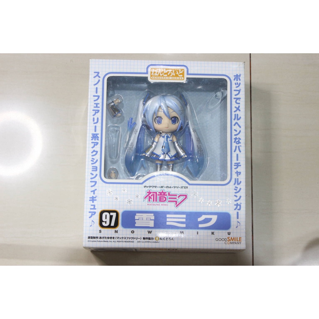 97 Nendoroid Snow Miku