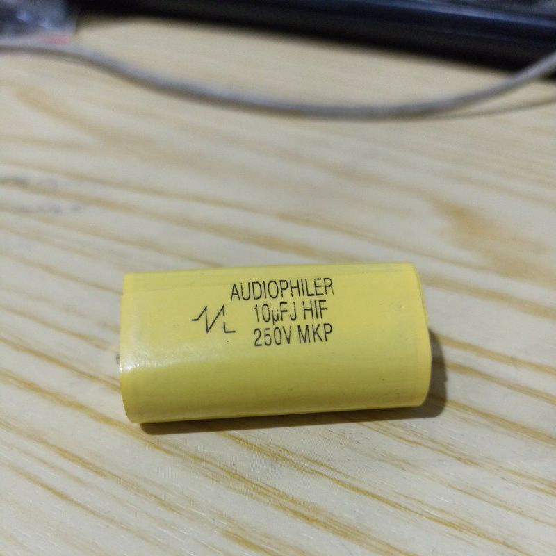 MKP 106 KAPASITOR MILAR 250V AUDIOPHILER 10UF MKP106 250V