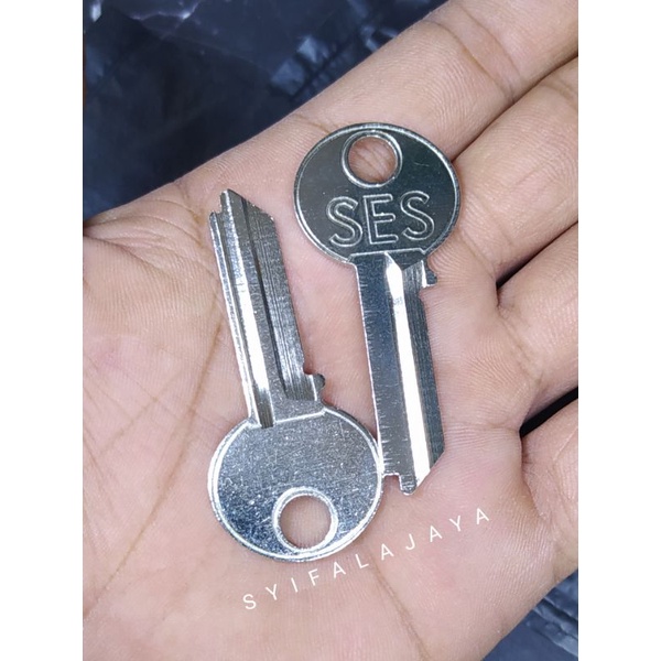 bahan duplikat kunci ses