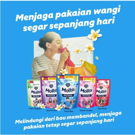 * NCC * Molto Pewangi Pakaian Menghilangkan 7 Bau Membandel - Kemasan Pouch Refill - Netto 780 ml