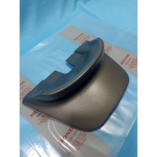 Sambungan body bagian belakang scoopy k2f cover rr center upper scoopy K2F 2020 2021 2022