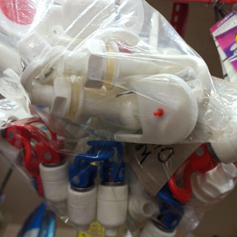 Kran dispenser air panas dingin